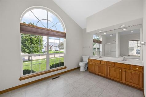 400 Westridge Drive SW Cedar Rapids IA 52404