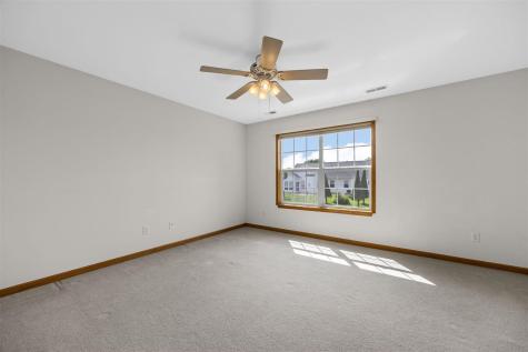400 Westridge Drive SW Cedar Rapids IA 52404
