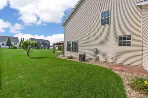 400 Westridge Drive SW Cedar Rapids IA 52404