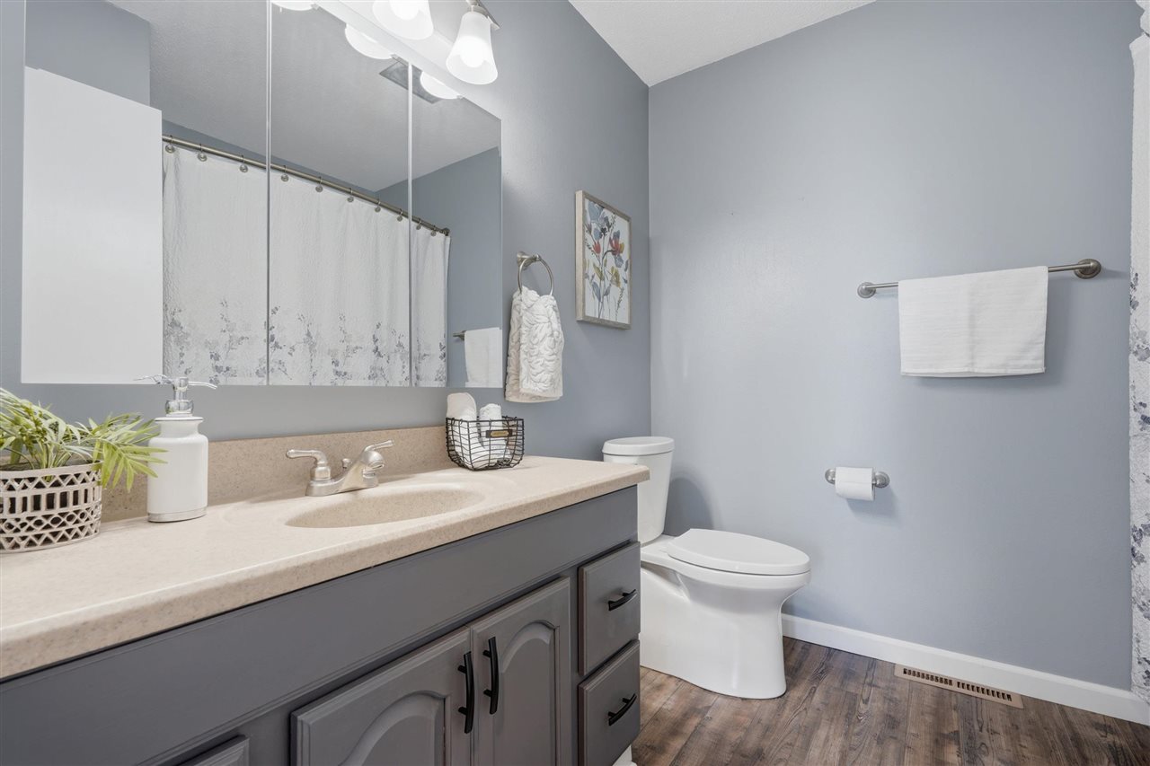800 Circle Drive Wellman IA 52356