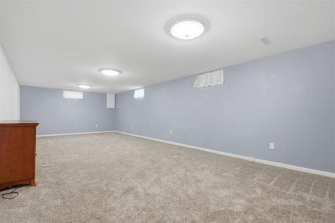 800 Circle Drive Wellman IA 52356