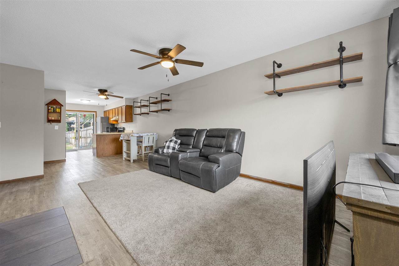 2526 Ellis View Court NW Cedar Rapids IA 52405