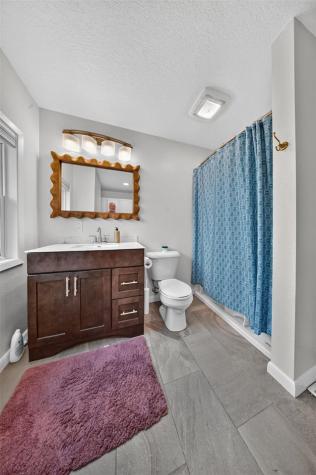 405 N 4th Street West Branch IA 52358