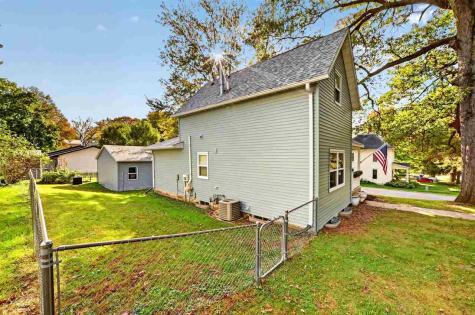 405 N 4th Street West Branch IA 52358