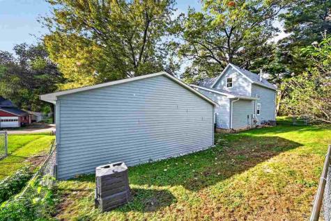 405 N 4th Street West Branch IA 52358