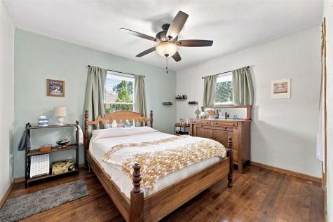 1037 Staub Court NE Cedar Rapids IA 52404