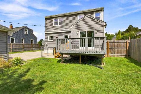 1037 Staub Court NE Cedar Rapids IA 52404