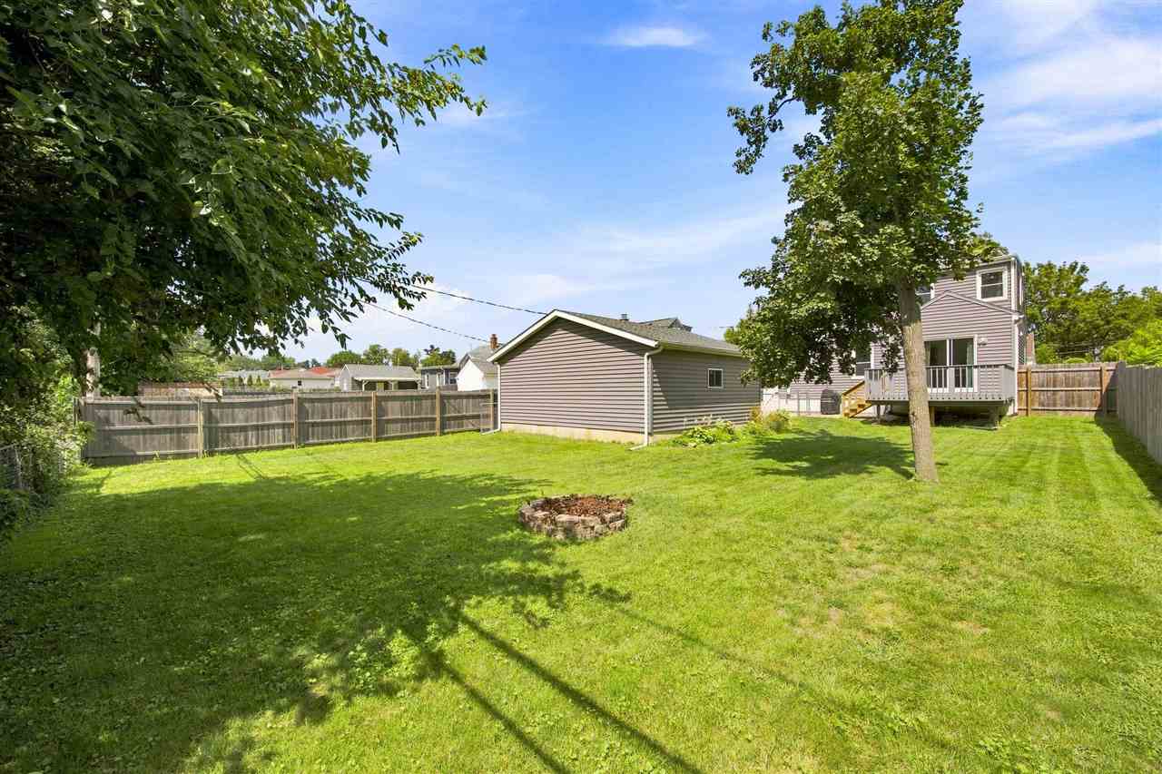 1037 Staub Court NE Cedar Rapids IA 52404
