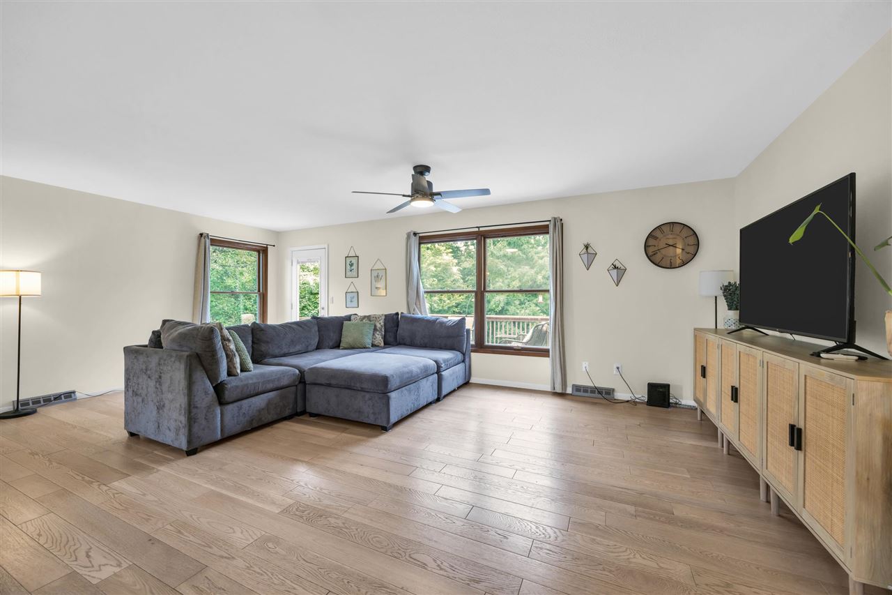2509 Blue Ridge Drive NE Cedar Rapids IA 52402
