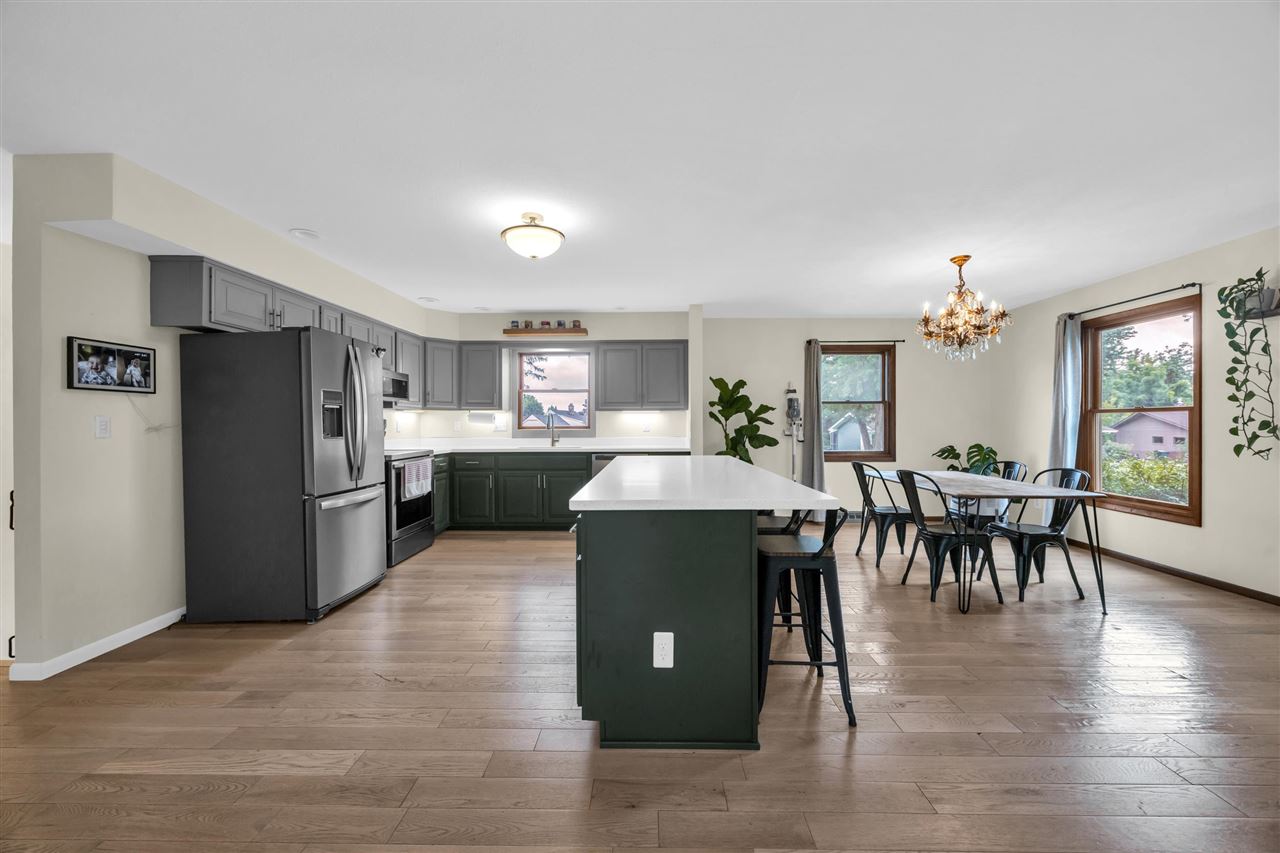 2509 Blue Ridge Drive NE Cedar Rapids IA 52402