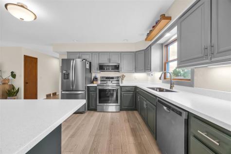 2509 Blue Ridge Drive NE Cedar Rapids IA 52402