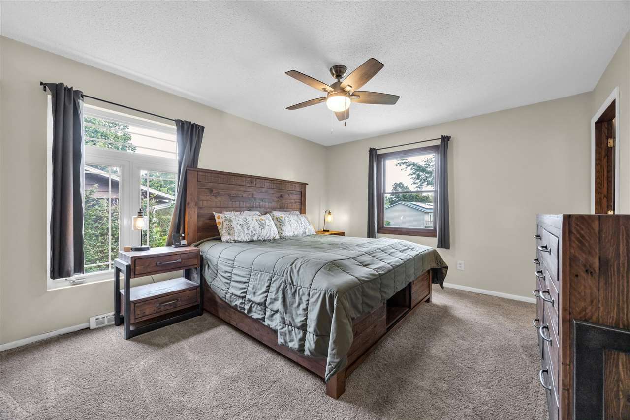 2509 Blue Ridge Drive NE Cedar Rapids IA 52402