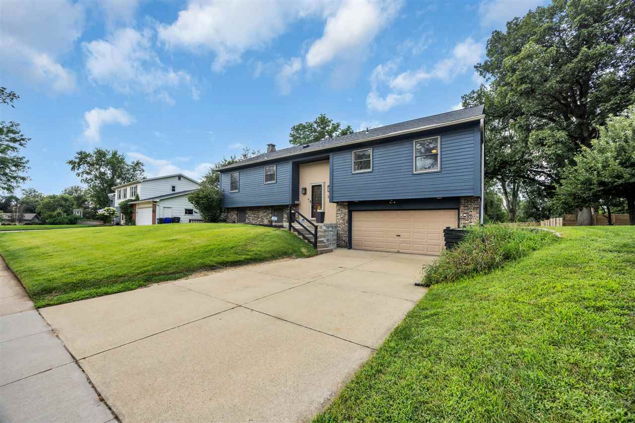 2509 Blue Ridge Drive NE Cedar Rapids IA 52402