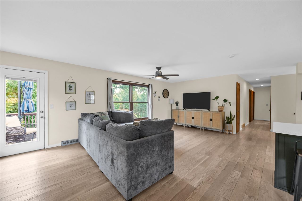 2509 Blue Ridge Drive NE Cedar Rapids IA 52402