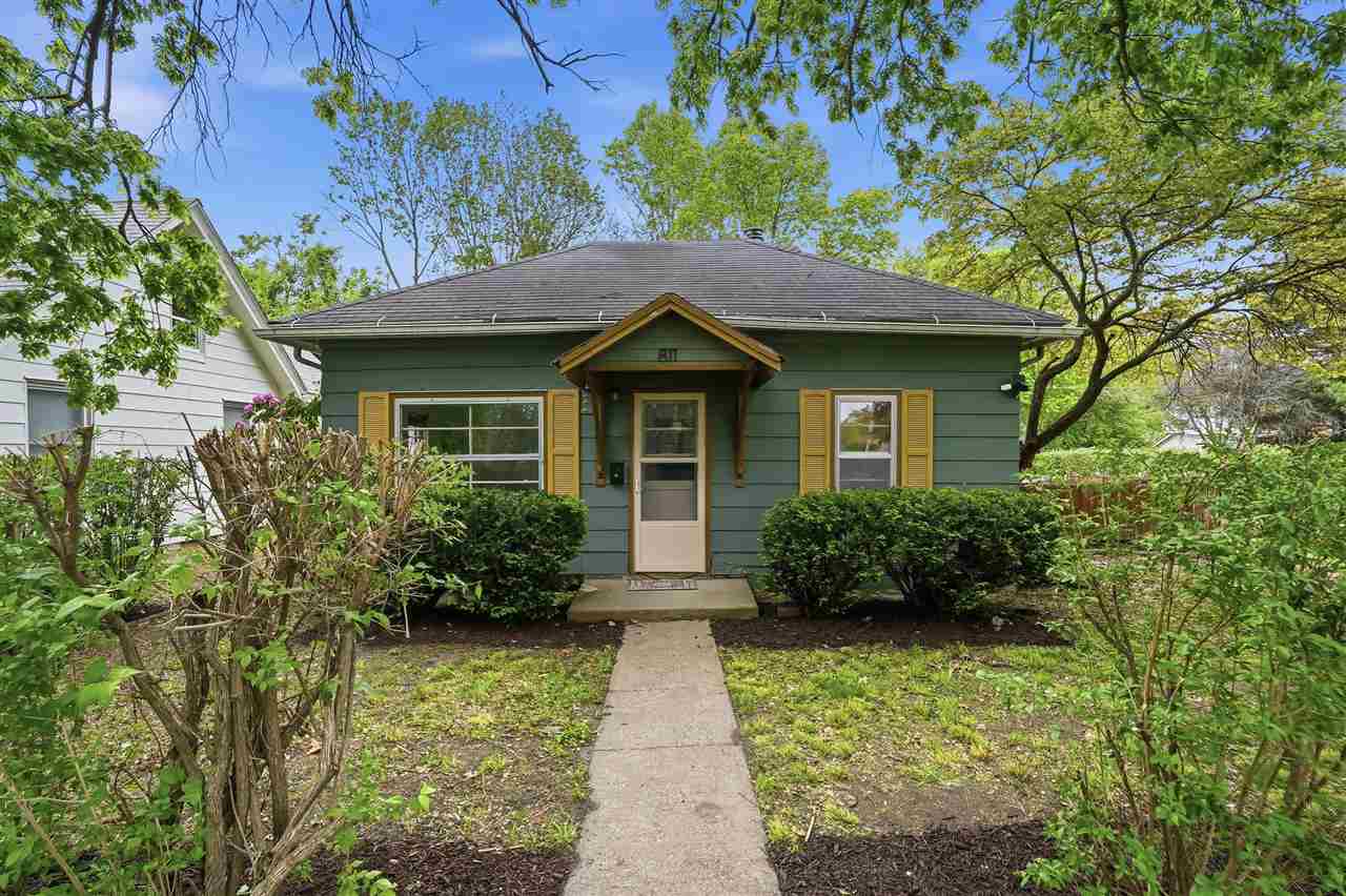 811 S 5th Street Fairfield IA 52556