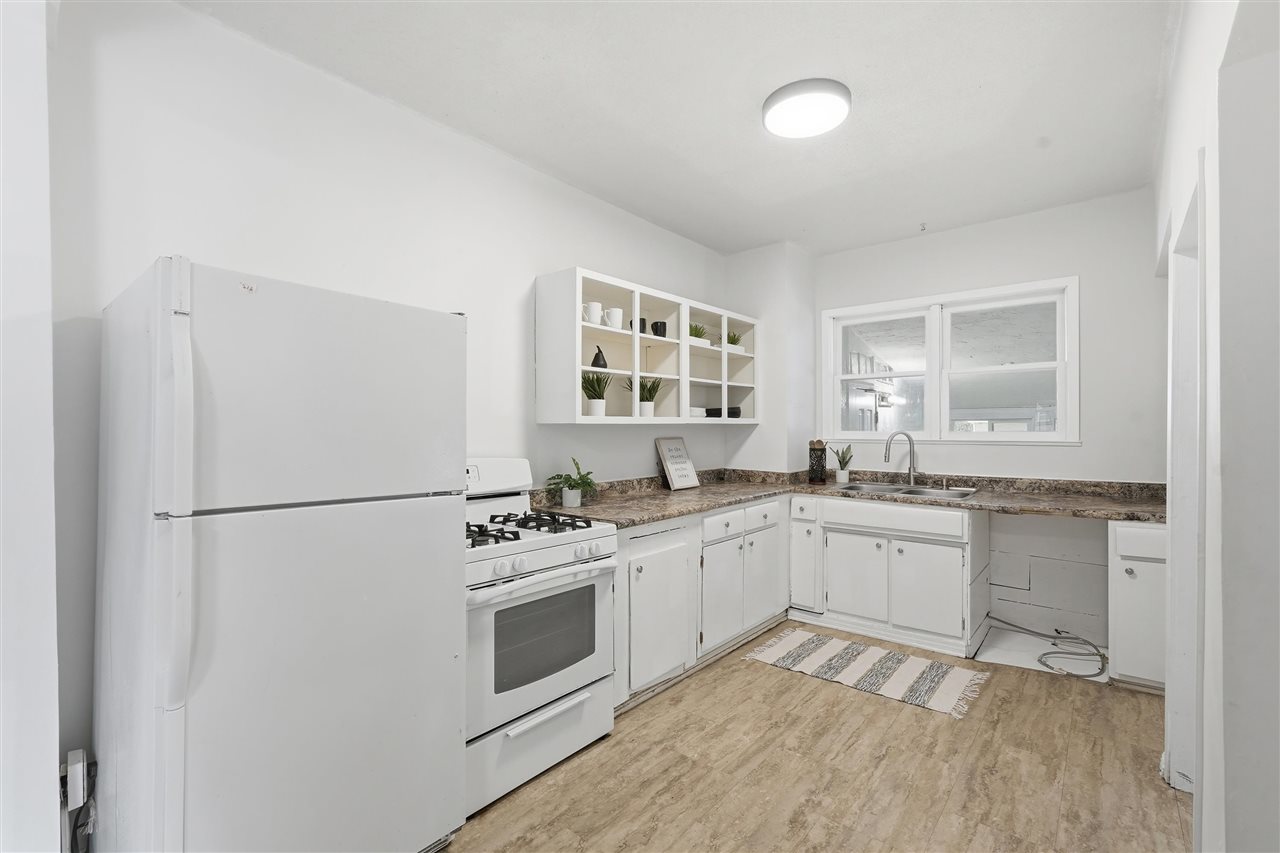 811 S 5th Street Fairfield IA 52556