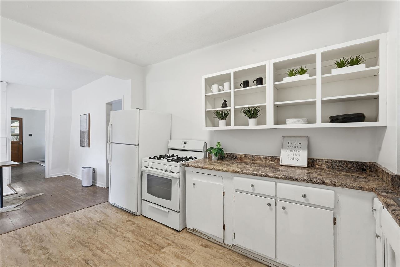 811 S 5th Street Fairfield IA 52556