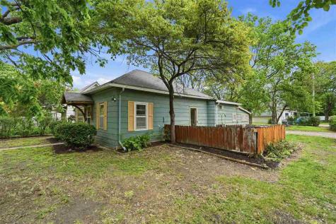811 S 5th Street Fairfield IA 52556