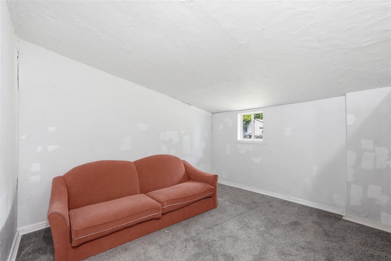811 S 5th Street Fairfield IA 52556