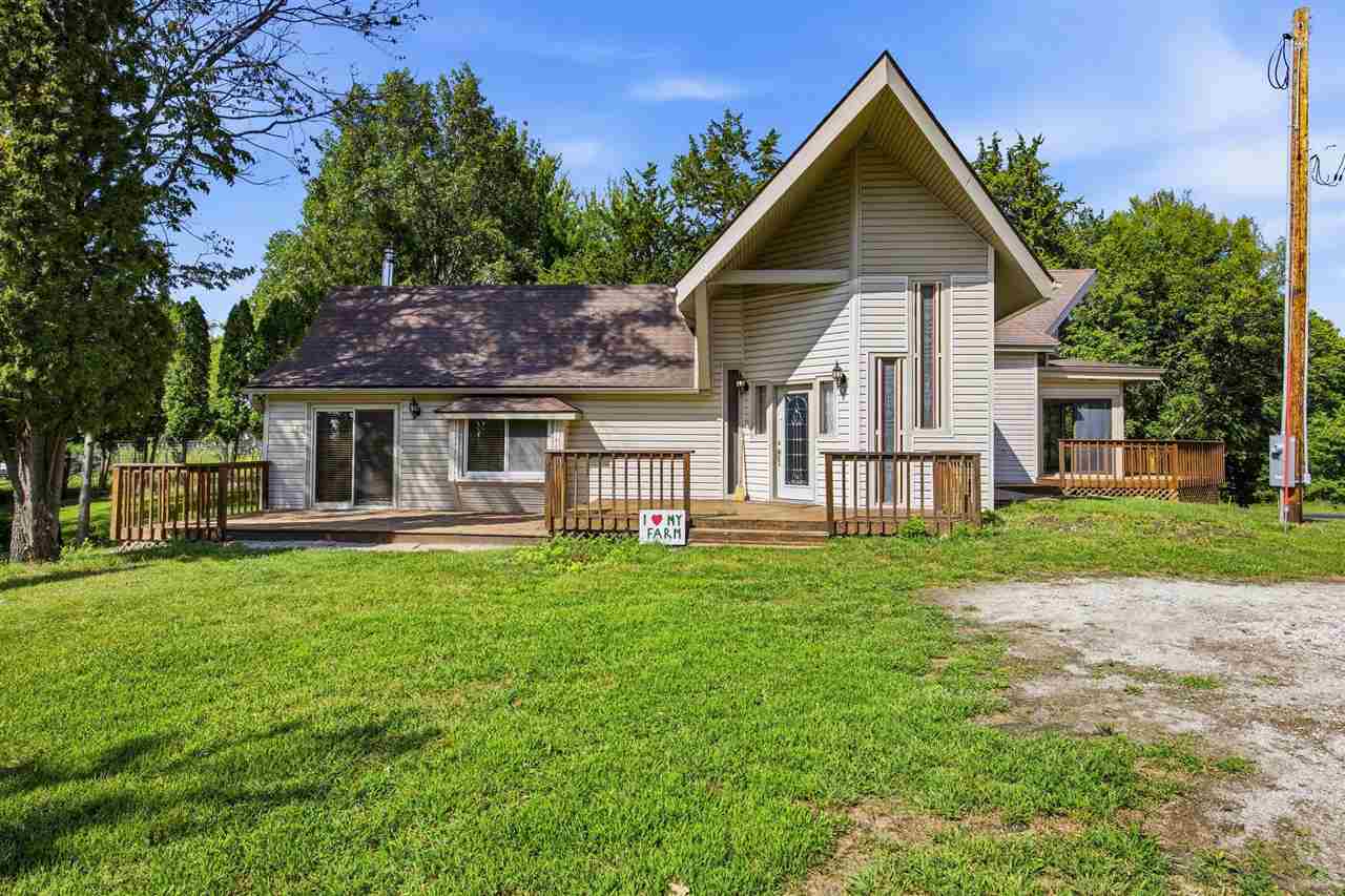 Solon IA, 1795 Lake Manor Road NE
