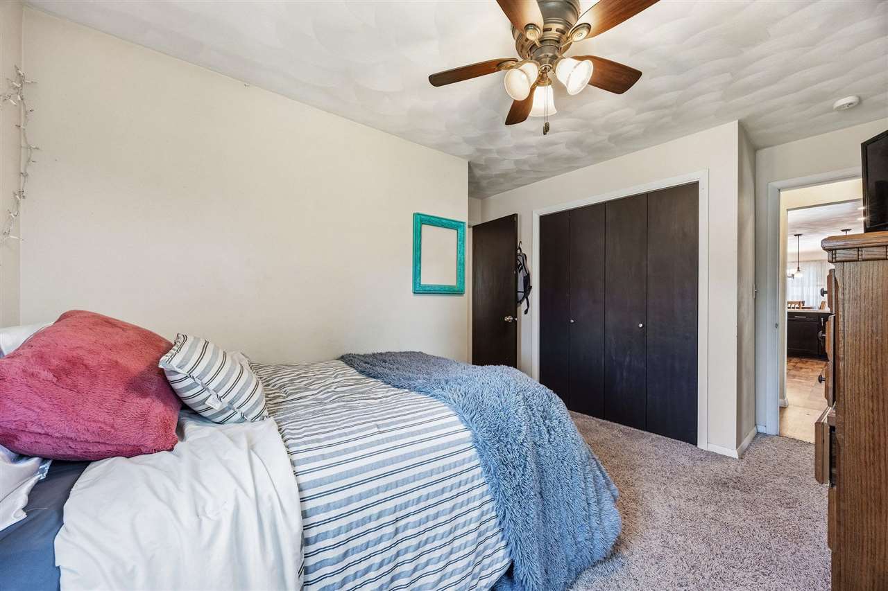 209 N Walnut Street Winfield IA 52659