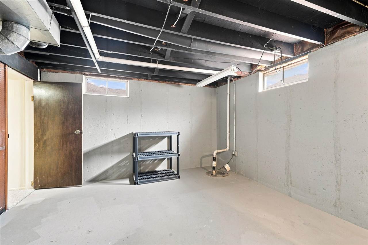 2143 NE Richard Drive Cedar Rapids IA 52402