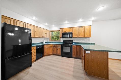 502 Plum Street Solon IA 52333