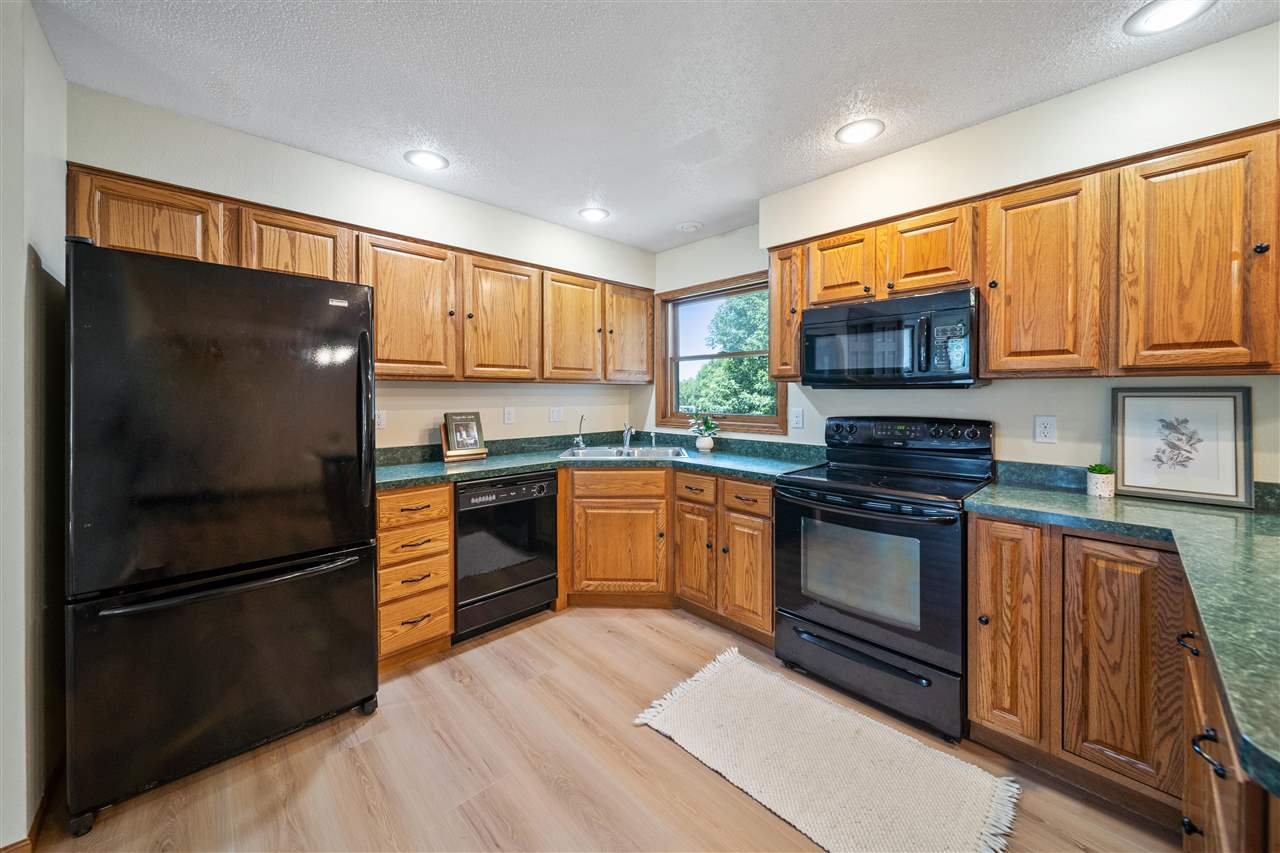 502 Plum Street Solon IA 52333