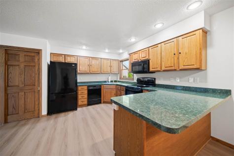 502 Plum Street Solon IA 52333