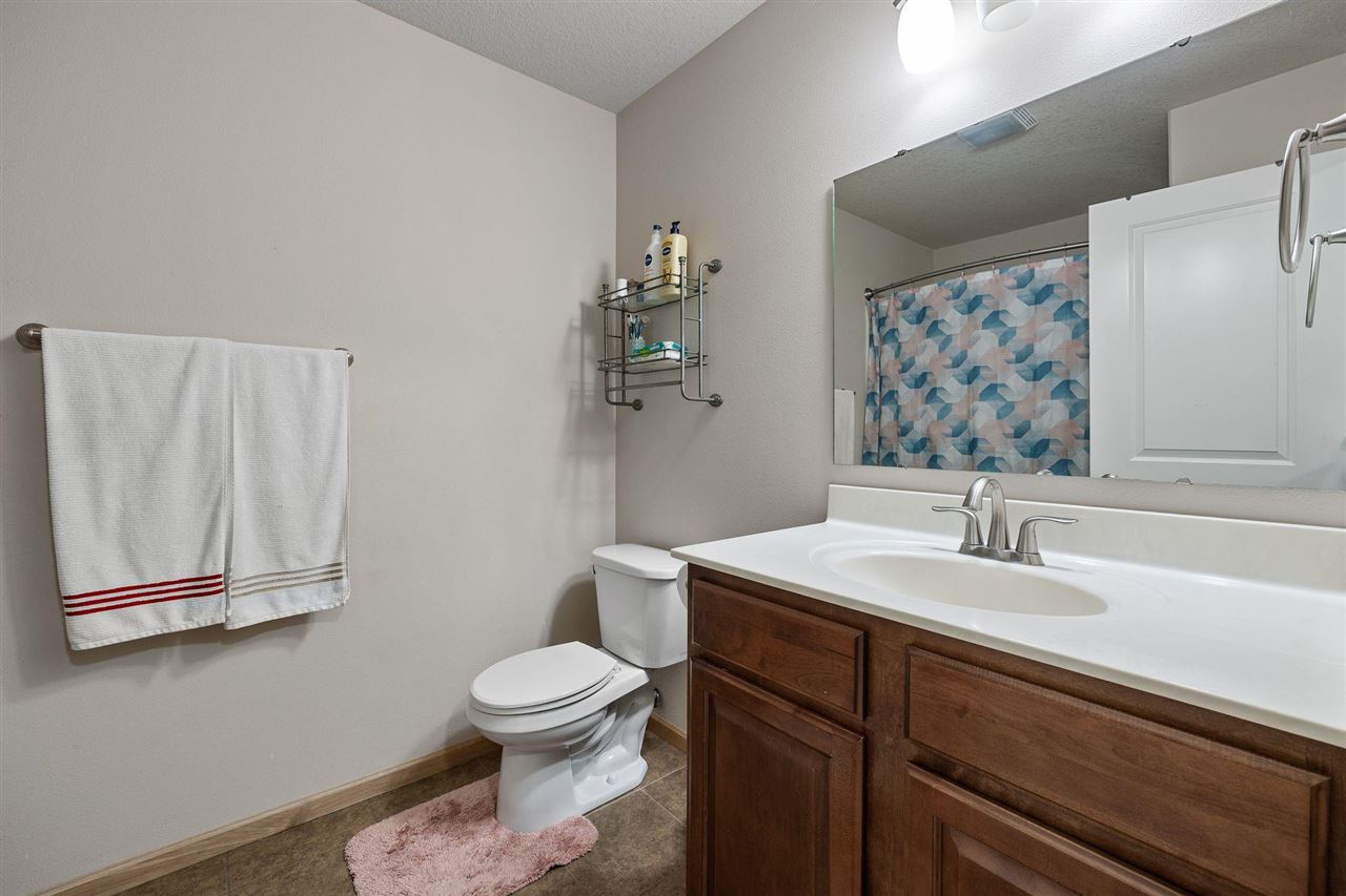 37 Ash Court North Liberty IA 52317