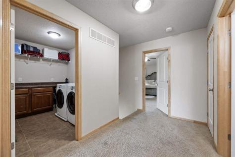 37 Ash Court North Liberty IA 52317