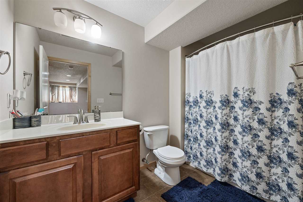 37 Ash Court North Liberty IA 52317