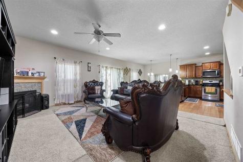37 Ash Court North Liberty IA 52317
