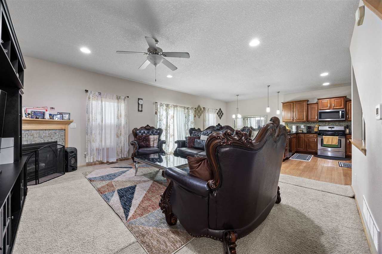 37 Ash Court North Liberty IA 52317