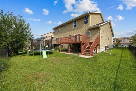 37 Ash Court North Liberty IA 52317