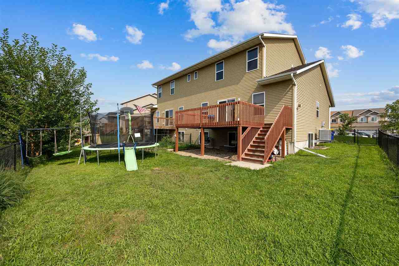 37 Ash Court North Liberty IA 52317