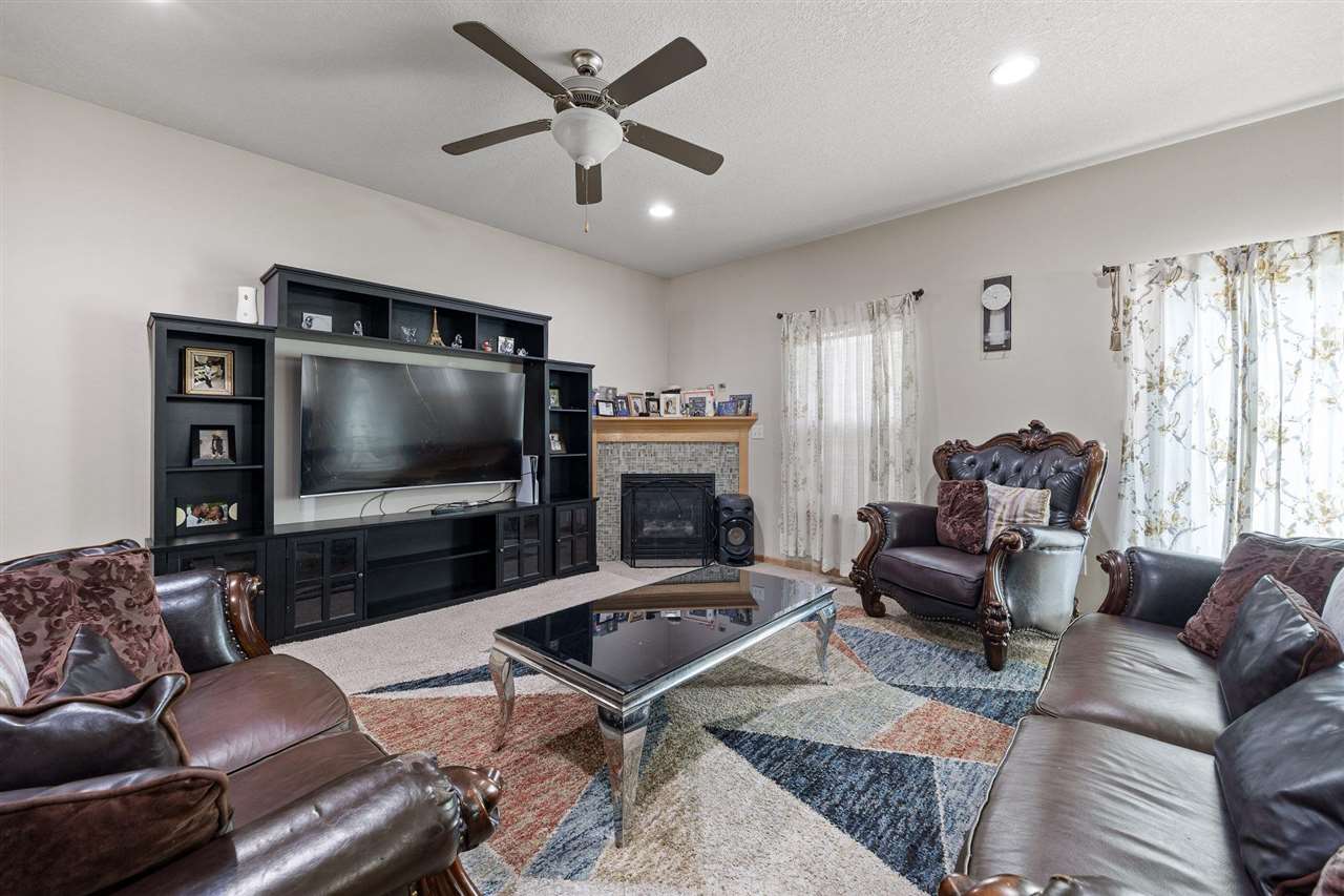 37 Ash Court North Liberty IA 52317