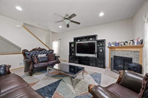 37 Ash Court North Liberty IA 52317