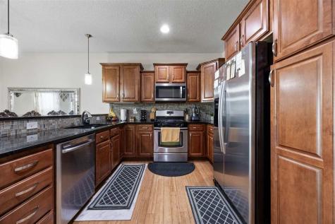 37 Ash Court North Liberty IA 52317