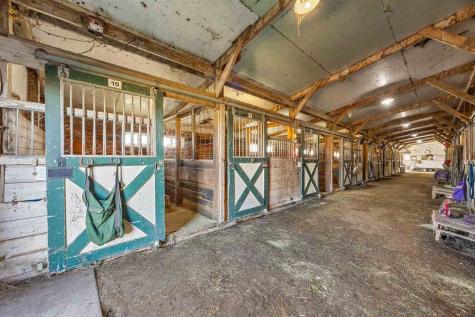 1921 210th Manchester IA 52057