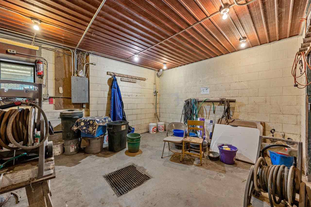 1921 210th Manchester IA 52057