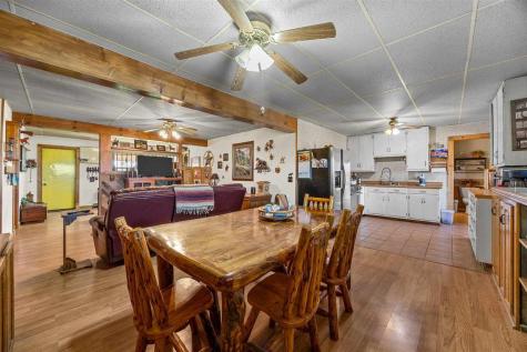 1921 210th Manchester IA 52057