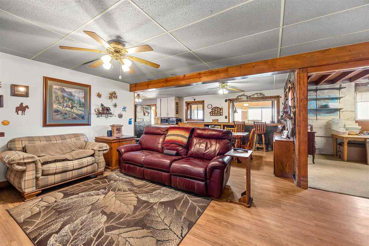 1921 210th Manchester IA 52057
