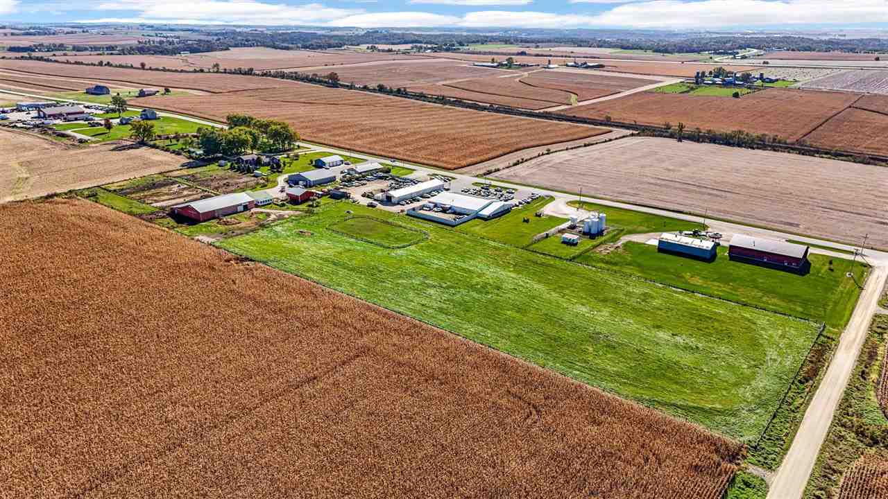 1921 210th Manchester IA 52057