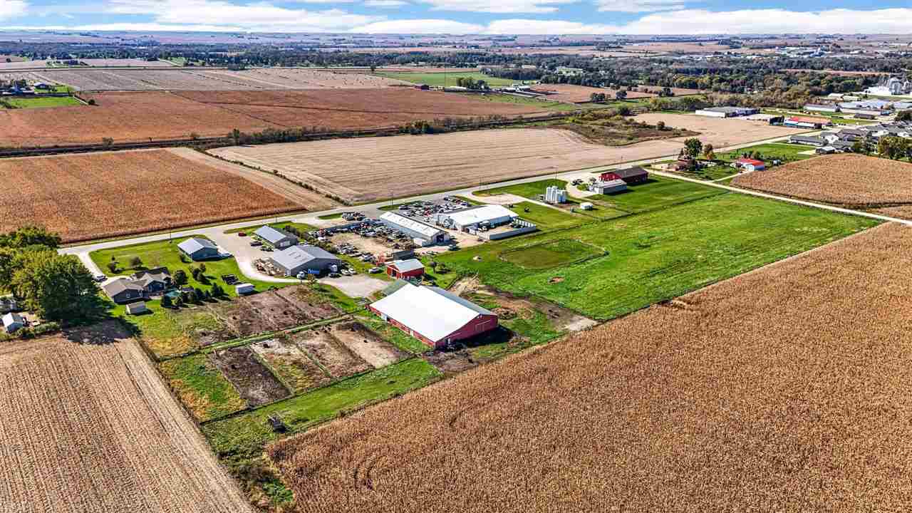 1921 210th Manchester IA 52057