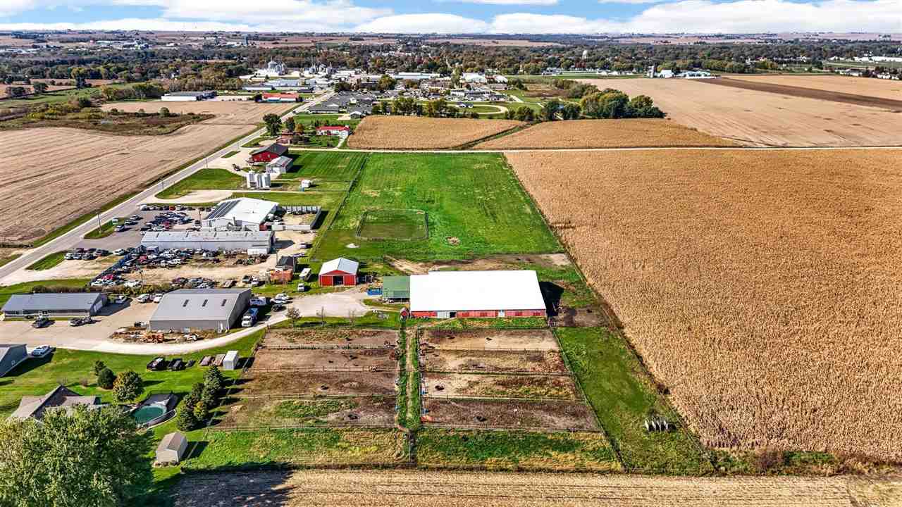 1921 210th Manchester IA 52057