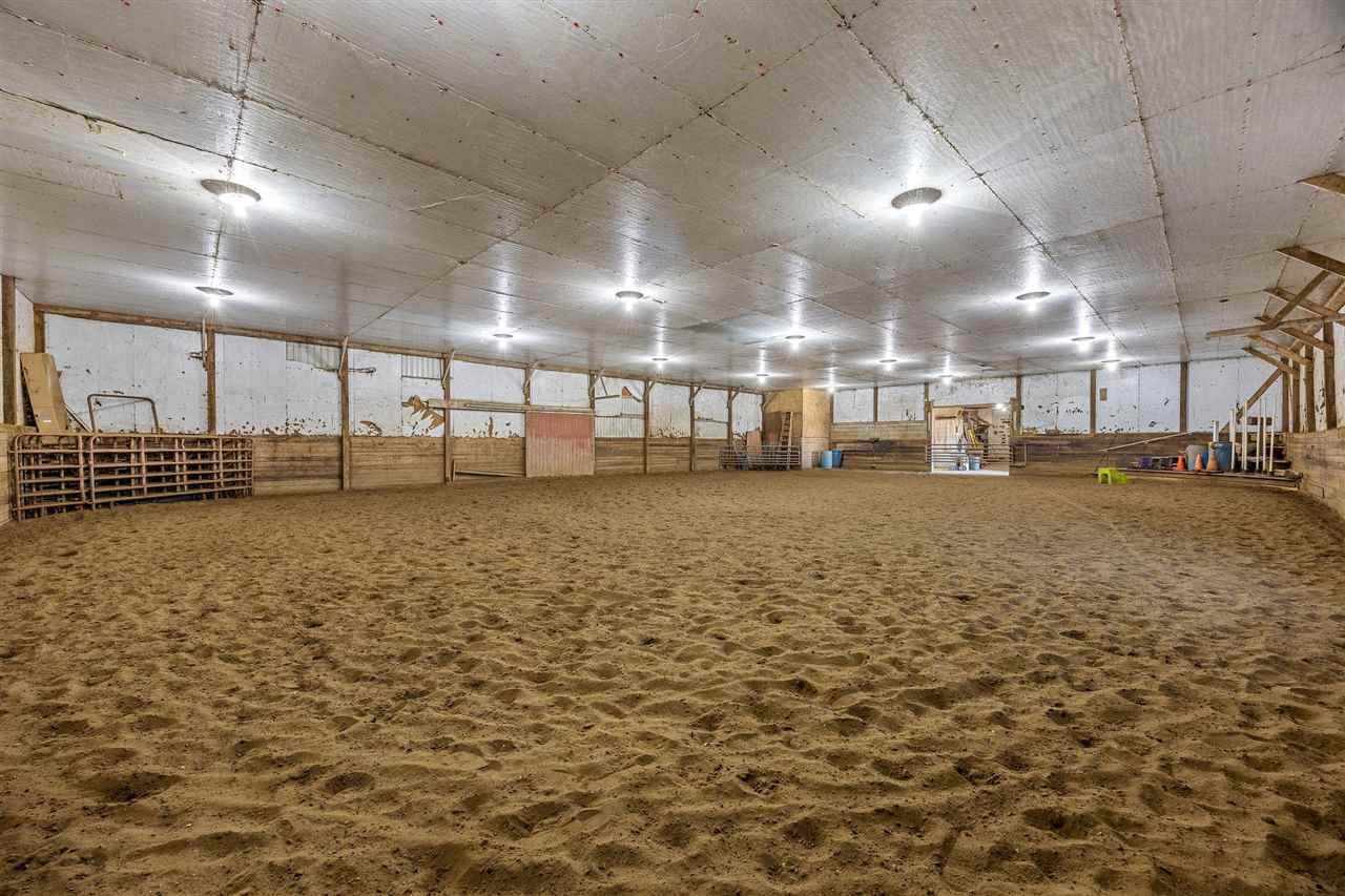 1921 210th Manchester IA 52057