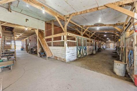 1921 210th Manchester IA 52057
