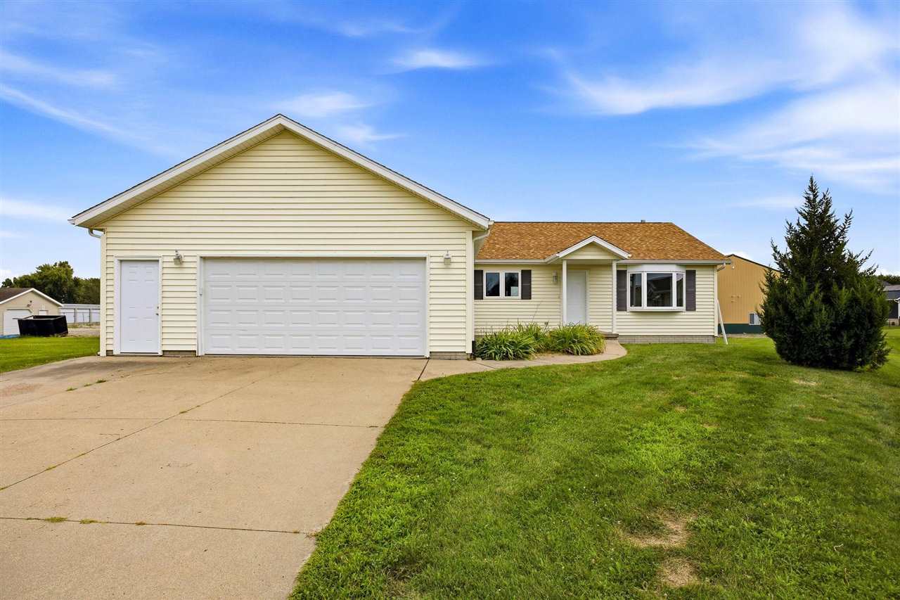 181 & 171 Bear Creek Court Palo IA 52324
