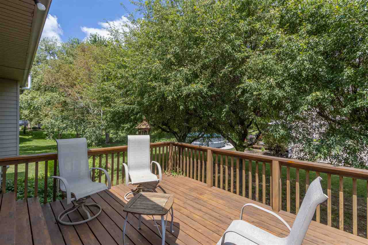 1410 E Harrison Washington IA 52353